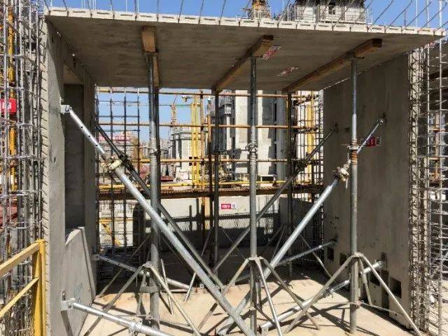 本工程預(yù)制疊合板區(qū)域支撐采用獨(dú)立支撐體系的技術(shù)應(yīng)用與優(yōu)勢分析